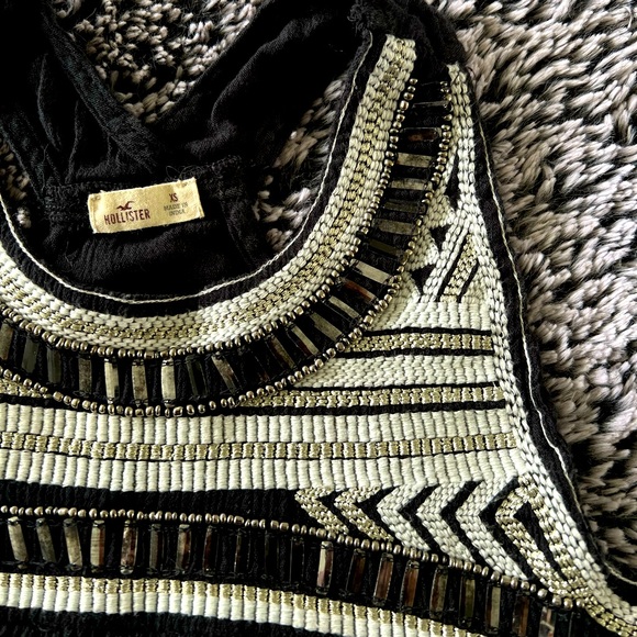 Hollister Beaded Tank Top Blouse - Picture 3 of 5